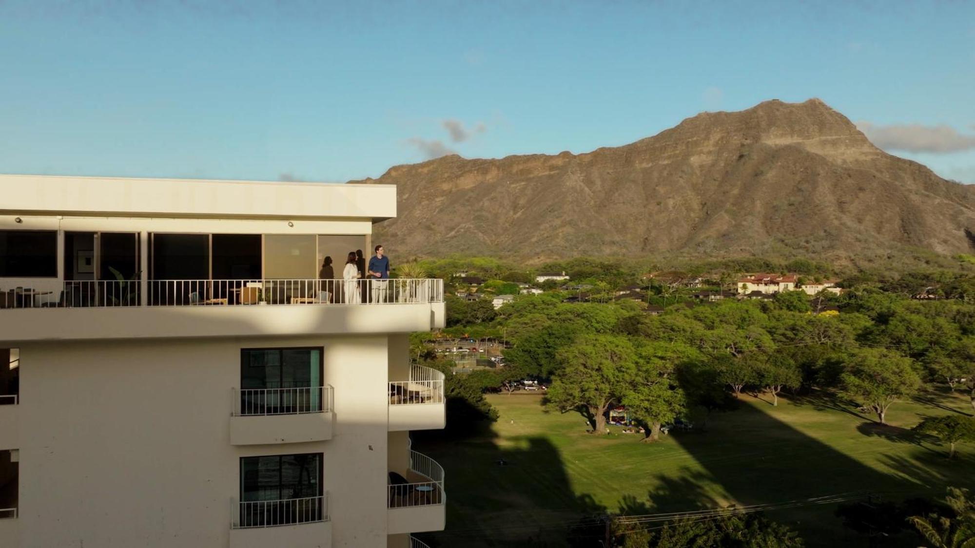 Готель Lotus Honolulu At Diamond Head Екстер'єр фото
